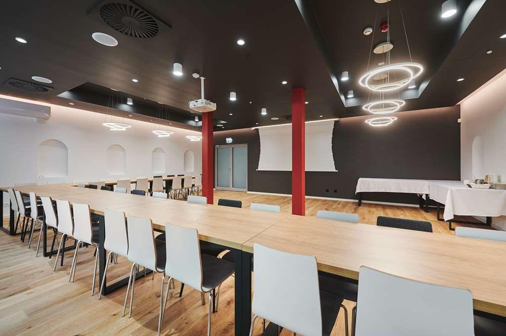 Hotel Western Center Rzeszow